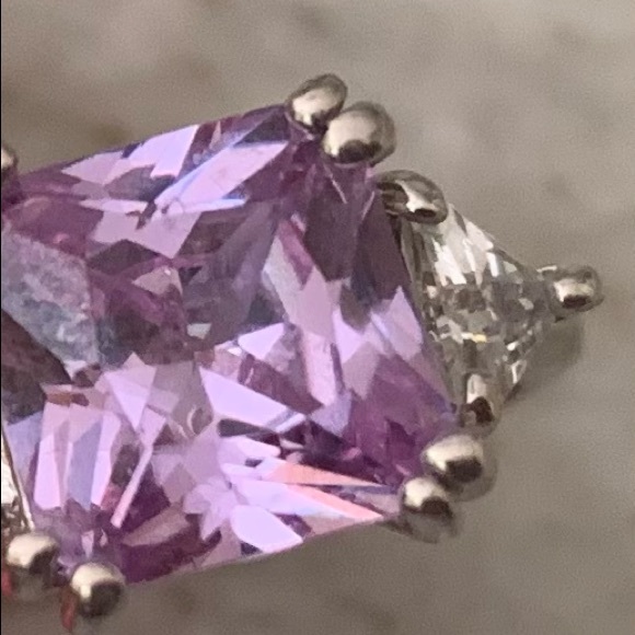 🦋Light purple cubic zirconia ring - Picture 7 of 11